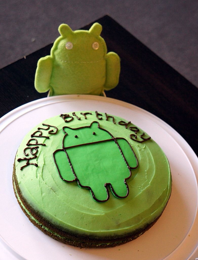 Android+cake+and+Andy.JPG