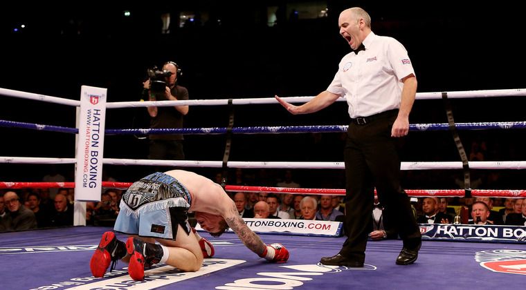 ricky_hatton_ko.jpg_475914fa90f8c8f0476ef1f635d604dd